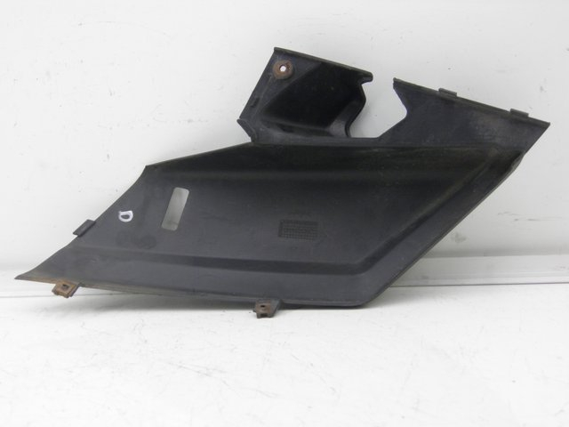 photo de RIGHT LOWER SIDE PANEL YAMAHA XMAX X-MAX 125 (2006 - 2009) - Component detail