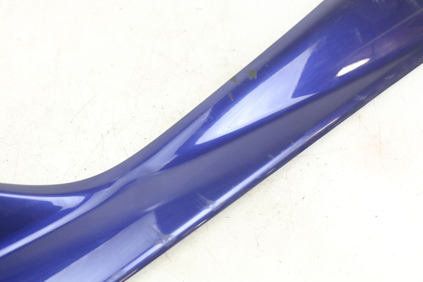 photo de RIGHT LOWER SIDE PANEL YAMAHA YP MAJESTY 400 (2004 - 2008) - Fixing points details