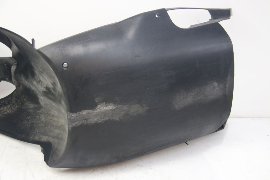 photo de LOWER BODY SHELL YAMAHA D'ELIGHT DELIGHT 125 (2017 - 2020) - Surface and material condition