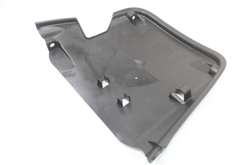 photo de LOWER PART OF THE BODY SYM FIDDLE 2 50 (2008 - 2013) - Fixing points details