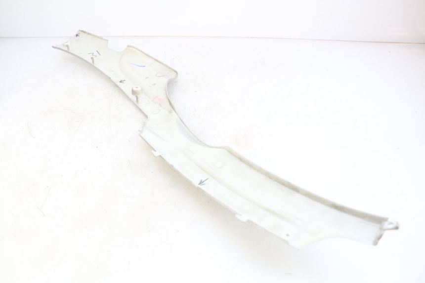 photo de LEFT LOWER FAIRING BAOTIAN BT 49 QT-9 50 (2006 - 2010) - Component detail