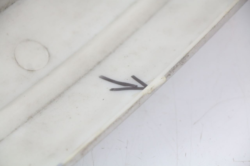 photo de LEFT LOWER FAIRING BAOTIAN BT 49 QT-9 50 (2006 - 2010) - Alternative perspective