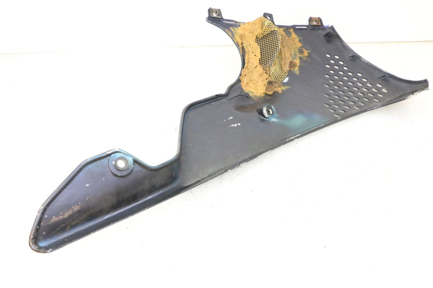 photo de LEFT BELLY PANEL HONDA CBR RR FIREBLADE 900 (1992 - 1994) - Surface and material condition