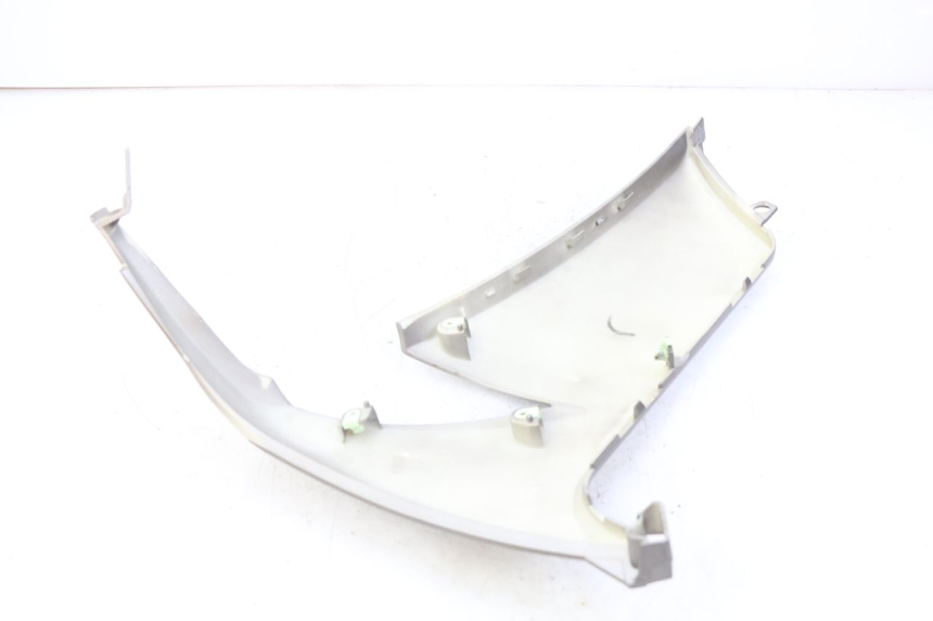 photo de LEFT LOWER FAIRING PEUGEOT CITYSTAR AIR 125 (2014 - 2017) - Component detail