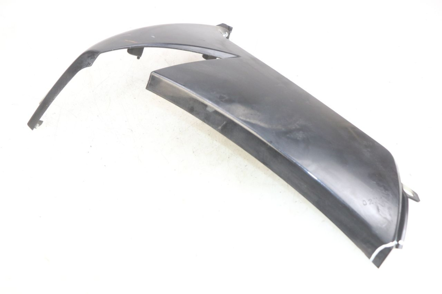 photo de LEFT LOWER FAIRING PEUGEOT CITYSTAR 125 (2011 - 2017) - Distinctive features