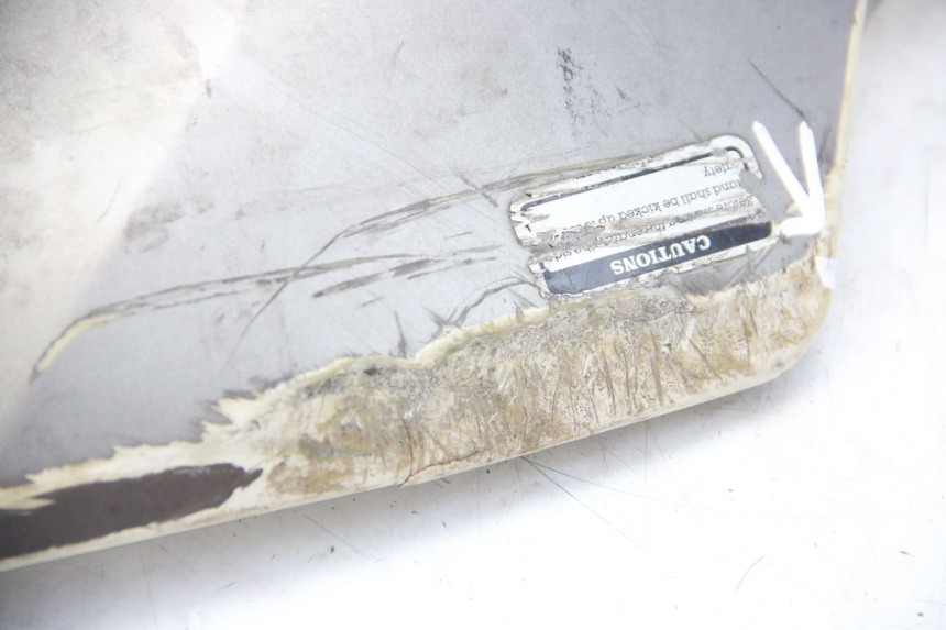 photo de LEFT LOWER FAIRING KYMCO DINK STREET 125 (2009 - 2014) - Additional view of the item