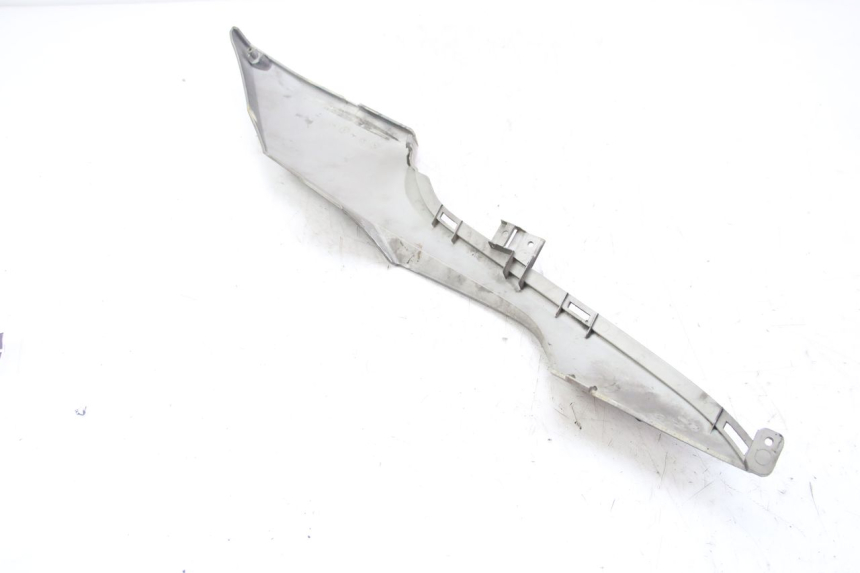photo de LEFT LOWER FAIRING KYMCO DINK STREET 125 (2009 - 2014) - Technical close-up