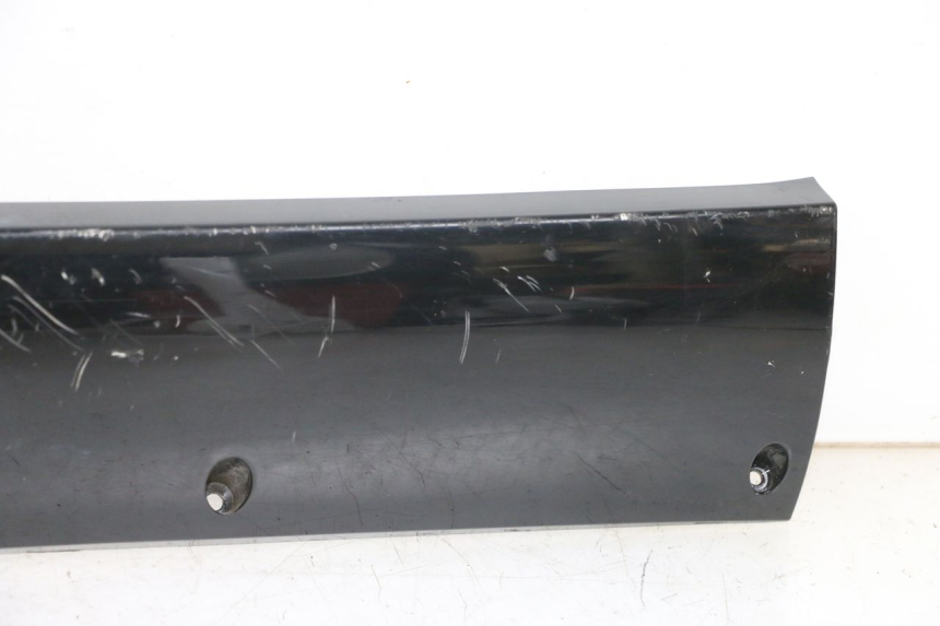 photo de LEFT BELLY PANEL SEGWAY NINEBOT E125S 1 (2022 - 2026) - High-resolution close-up