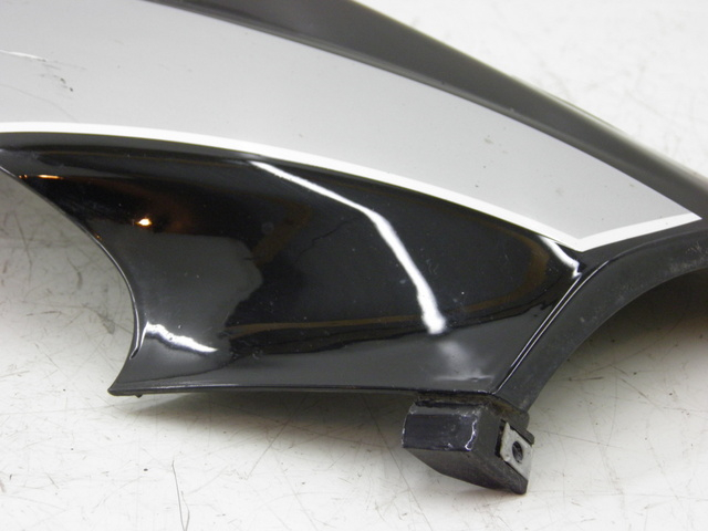 photo de LEFT LOWER FAIRING EUROCKA MATADOR 4T 50 (2010 - 2016) - Zoom on usage condition