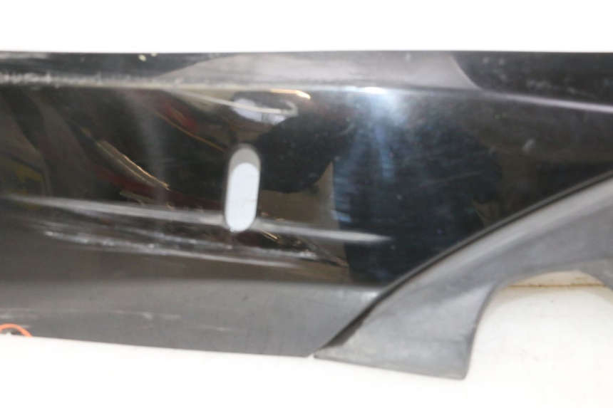 photo de LEFT LOWER FAIRING HONDA FES S-WING SWING ABS 125 (2007 - 2015) - Surface and material condition