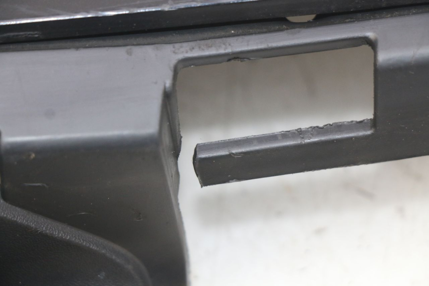 photo de LEFT LOWER FAIRING PIAGGIO FLY 4T 50 (2013 - 2017) - Component detail