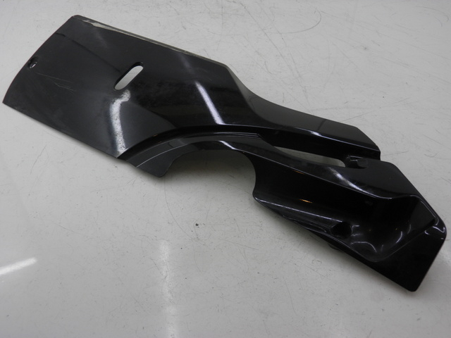 photo de LEFT BELLY PANEL HONDA FES PANTHEON 125 (2003 - 2007) - Main view