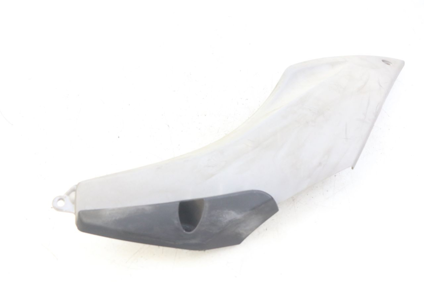 photo de LEFT LOWER FAIRING YAMAHA HW XENTER 125 (2011 - 2017) - Fixing points details