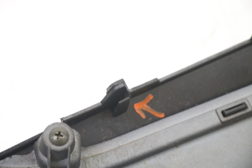 photo de LEFT LOWER FAIRING SYM JET 14 4T 50 (2018 - 2022) - Fixing points details