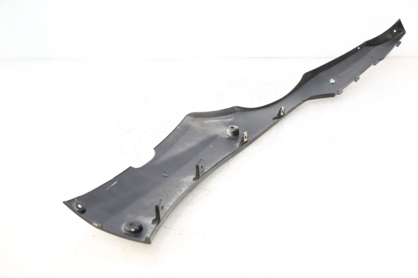 photo de LEFT BELLY PANEL RIDE JUMP 2T 50 (2012 - 2017) - Surface and material condition