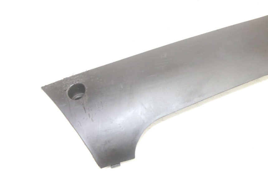 photo de LEFT LOWER FAIRING PEUGEOT KISBEE 2T 50 (2010 - 2017) - Component detail