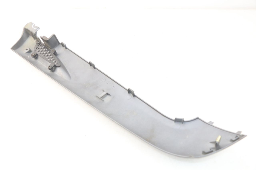 photo de LEFT BELLY PANEL KYMCO LIKE 4T 50 (2009 - 2018) - Technical close-up