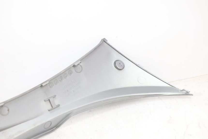photo de LEFT BELLY PANEL KYMCO MOVIE S 125 (2009 - 2018) - Markings and original references