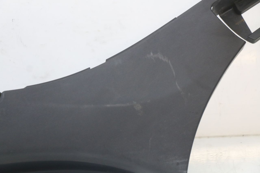 photo de LEFT BELLY PANEL PIAGGIO MP3 HPE 350 (2018 - 2020) - Technical close-up