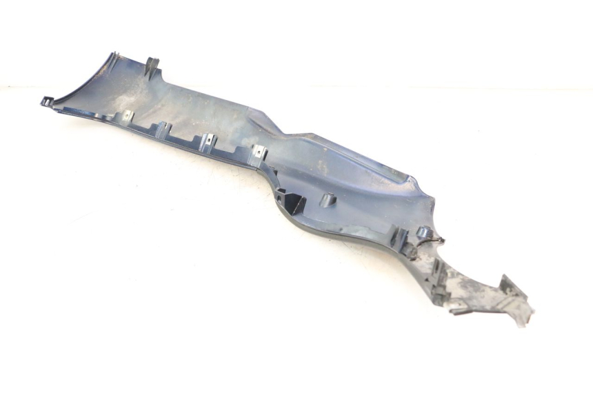 photo de LEFT BELLY PANEL PIAGGIO MP3 LT 400 (2007 - 2012) - Alternative perspective