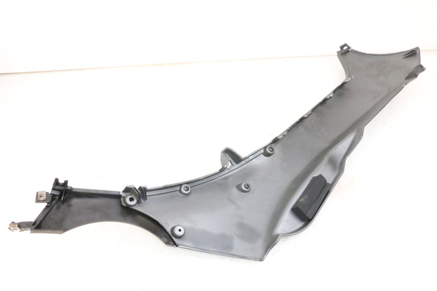 photo de LEFT LOWER FAIRING PIAGGIO MP3 500 (2011 - 2015) - Product overview