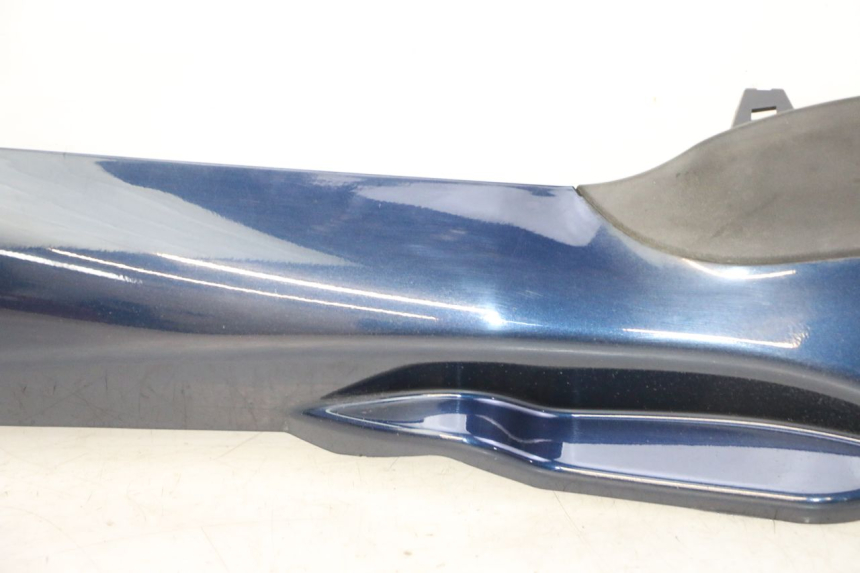 photo de LEFT BELLY PANEL PIAGGIO MP3 RL 250 (2006 - 2010) - Additional view of the item