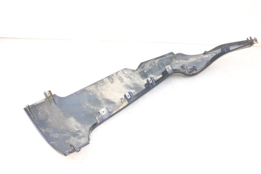 photo de LEFT BELLY PANEL PIAGGIO MP3 RL 250 (2006 - 2010) - Checked used part