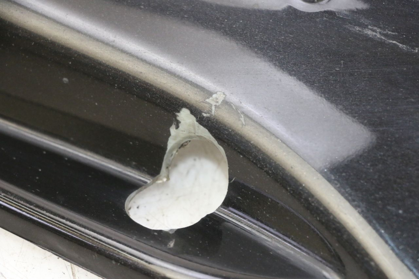 photo de LEFT BELLY PANEL PIAGGIO MP3 RL 250 (2006 - 2010) - Component detail