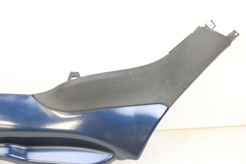photo de LEFT BELLY PANEL PIAGGIO MP3 RL 250 (2006 - 2010) - Component zoom