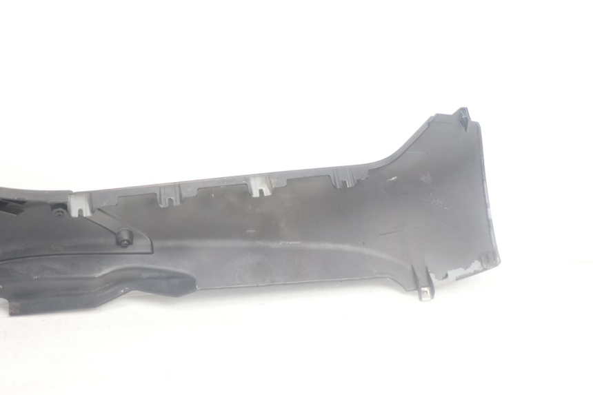 photo de LEFT BELLY PANEL PIAGGIO MP3 500 (2016 - 2018) - Markings and original references