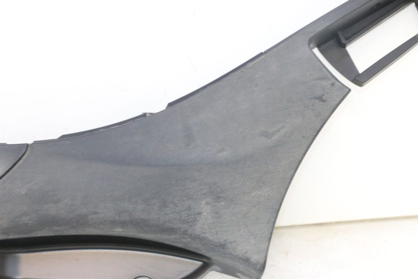 photo de LEFT BELLY PANEL PIAGGIO MP3 500 (2016 - 2018) - Alternative perspective