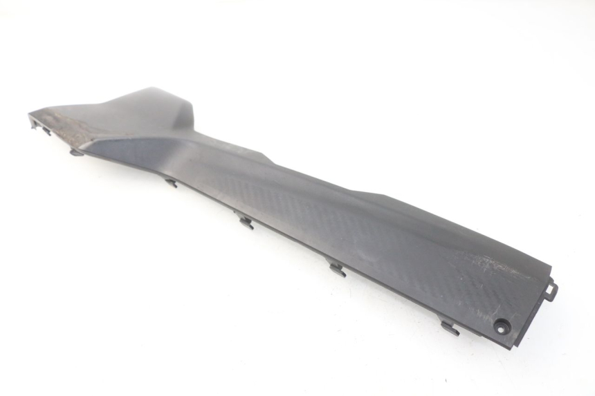 photo de LEFT LOWER FAIRING SYM ORBIT III 3 4T 50 (2018 - 2021) - Fixing points details