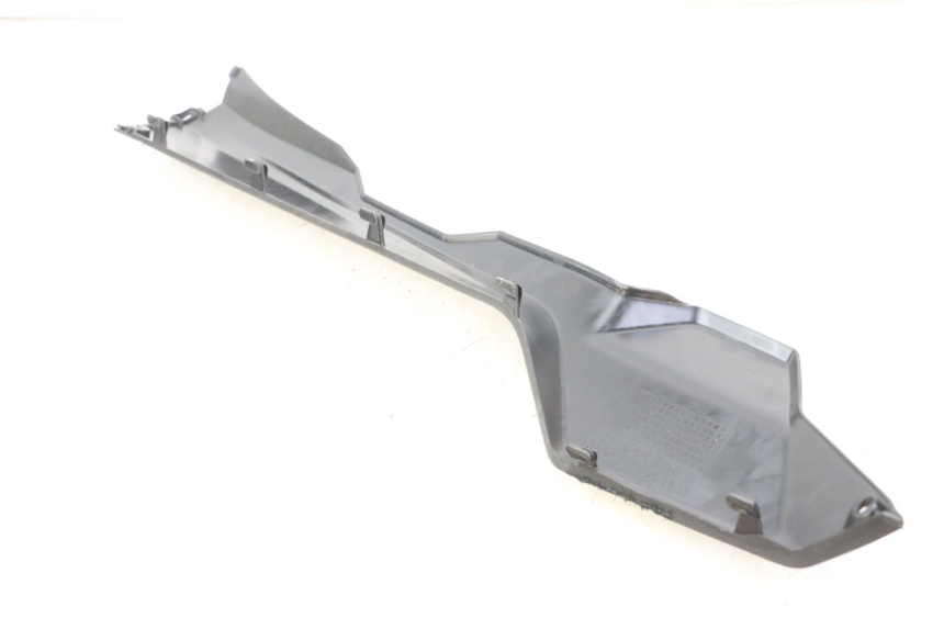 photo de LEFT BELLY PANEL SYM ORBIT III 3 4T 50 (2021 - 2025) - Technical close-up