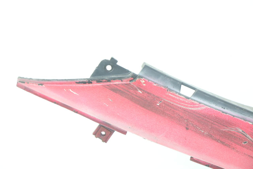 photo de LEFT BELLY PANEL MBK OVETTO ONE 2T 50 (2013 - 2017) - Fixing points details