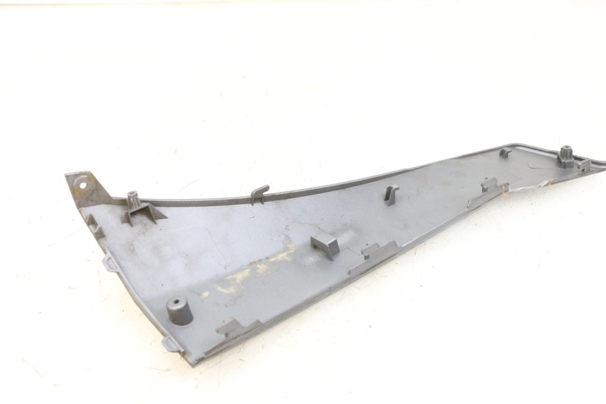 photo de LEFT BELLY PANEL PEUGEOT BELVILLE 125 (2017 - 2021) - Alternative perspective