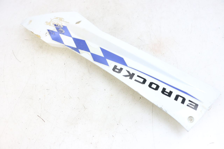 photo de Left side lower body panel EUROCKA R8 4T 50 (2013 - 2022) - Technical close-up