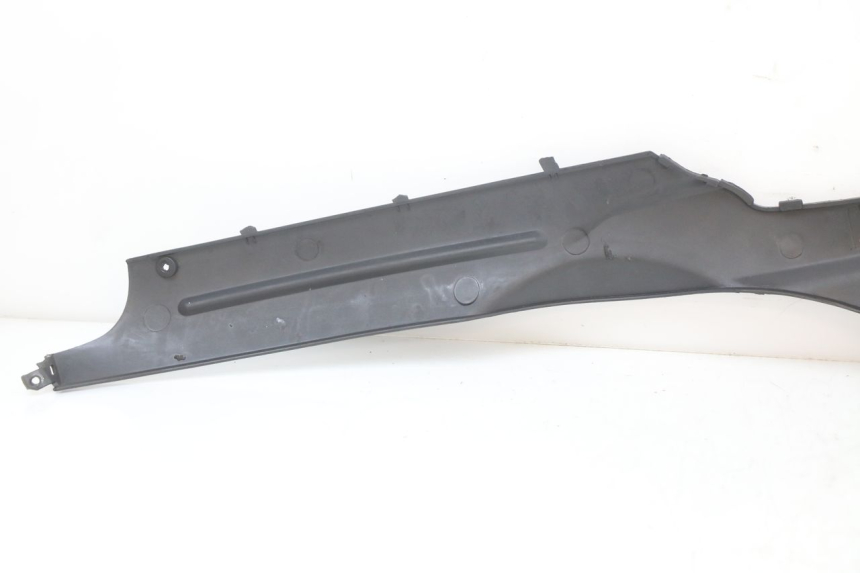 photo de LEFT LOWER FAIRING TNT MOTOR ROMA 10' 2T 50 (2011 - 2018) - Fixing points details