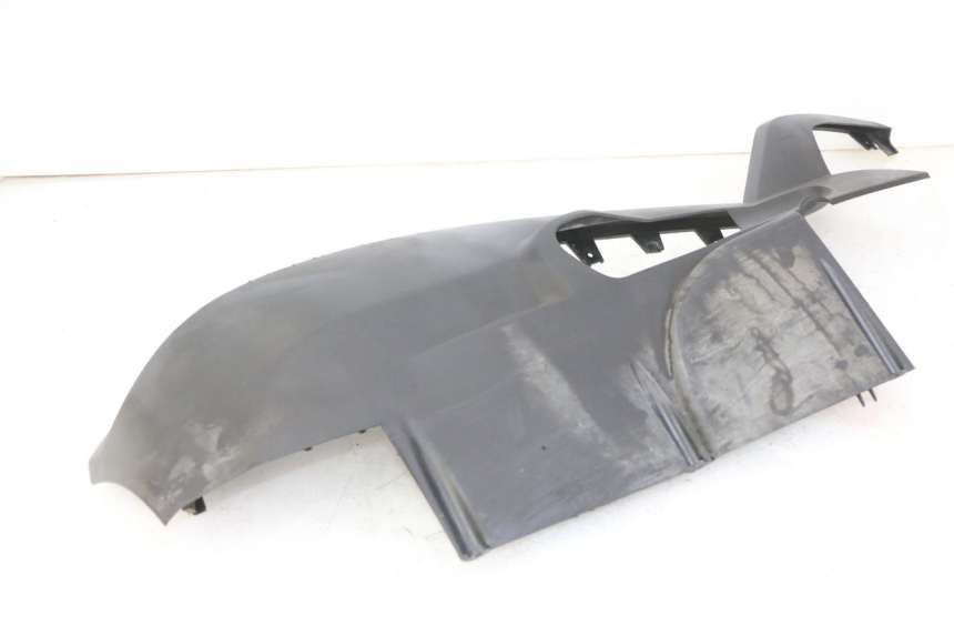 photo de LEFT BELLY PANEL PEUGEOT SATELIS COMPRESSOR K15 125 (2006 - 2009) - Component zoom