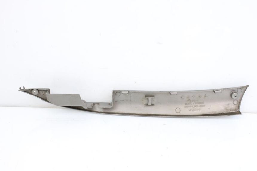 photo de LEFT LOWER FAIRING KYMCO SENTO 100 (2008 - 2013) - Alternative perspective