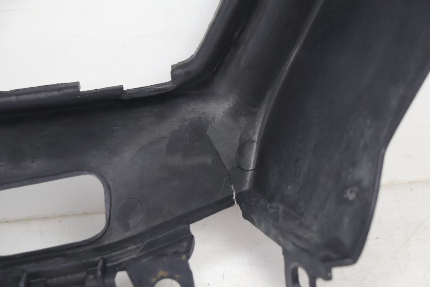 photo de LEFT BELLY PANEL HONDA ST PAN EUROPEAN 1100 (1990 - 2002) - Surface and material condition