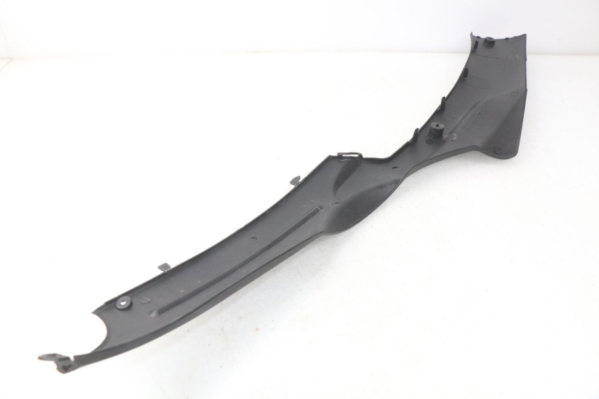 photo de LEFT BELLY PANEL FYM STRADA 50 (2007 - 2014) - Zoom on usage condition