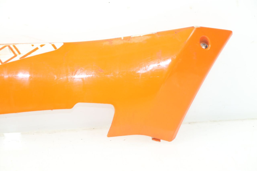 photo de LEFT BELLY PANEL PEUGEOT STREETZONE 2T 50 (2014 - 2019) - Technical close-up