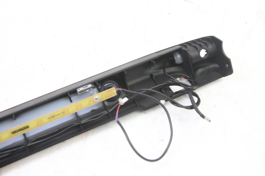 photo de LEFT LOWER FRAME DUALTRON VICTOR LIMITED 1 - Additional view of the item