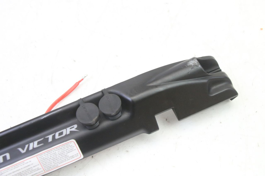 photo de LEFT LOWER FRAME DUALTRON VICTOR LIMITED 1 - Alternative perspective