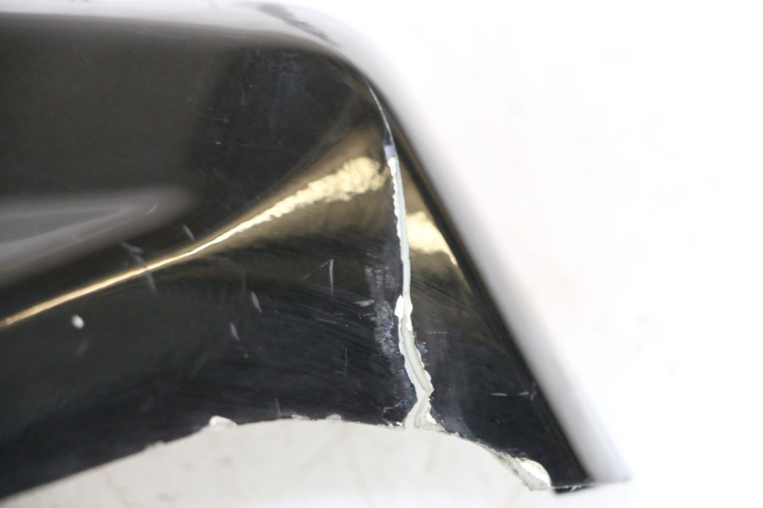 photo de LEFT BELLY PANEL PEUGEOT VIVACITY NEW 4T 50 (2008 - 2017) - Zoom on usage condition