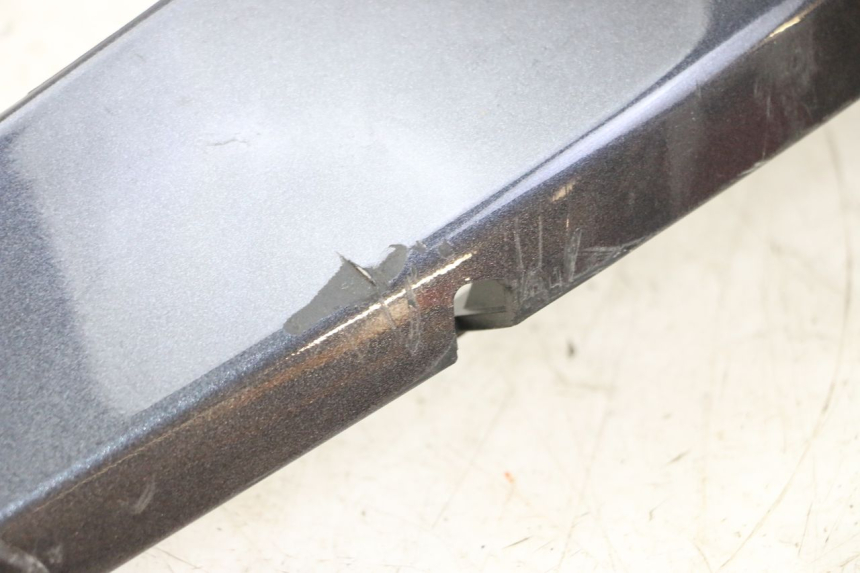 photo de LEFT BELLY PANEL MBK WAAP 125 (2008 - 2013) - Surface and material condition