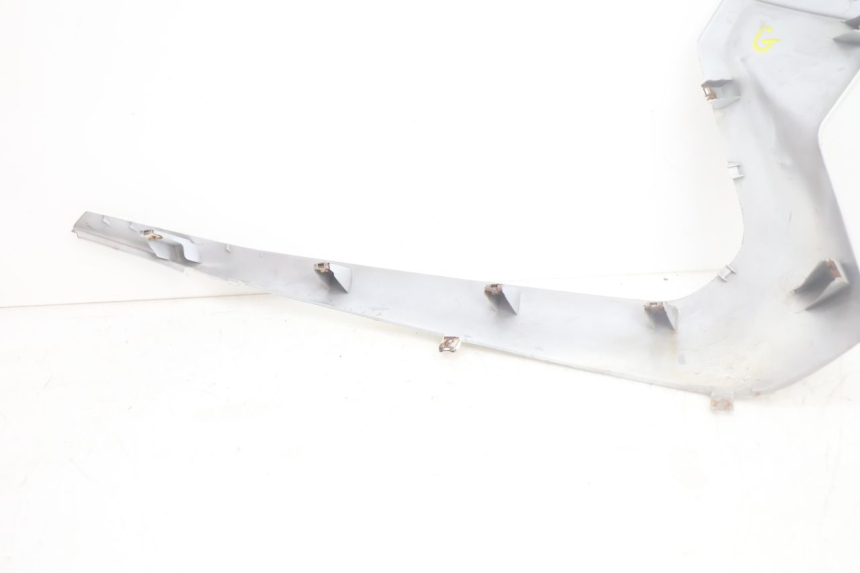 photo de LEFT LOWER FAIRING YAMAHA XMAX X-MAX 125 (2006 - 2009) - Checked used part