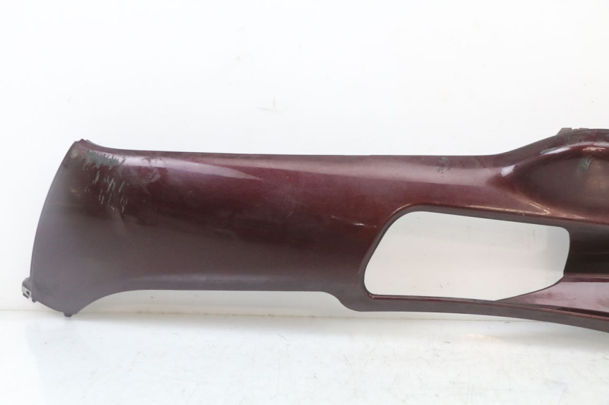 photo de LEFT LOWER FAIRING PIAGGIO X8 125 (2004 - 2007) - Zoom on usage condition