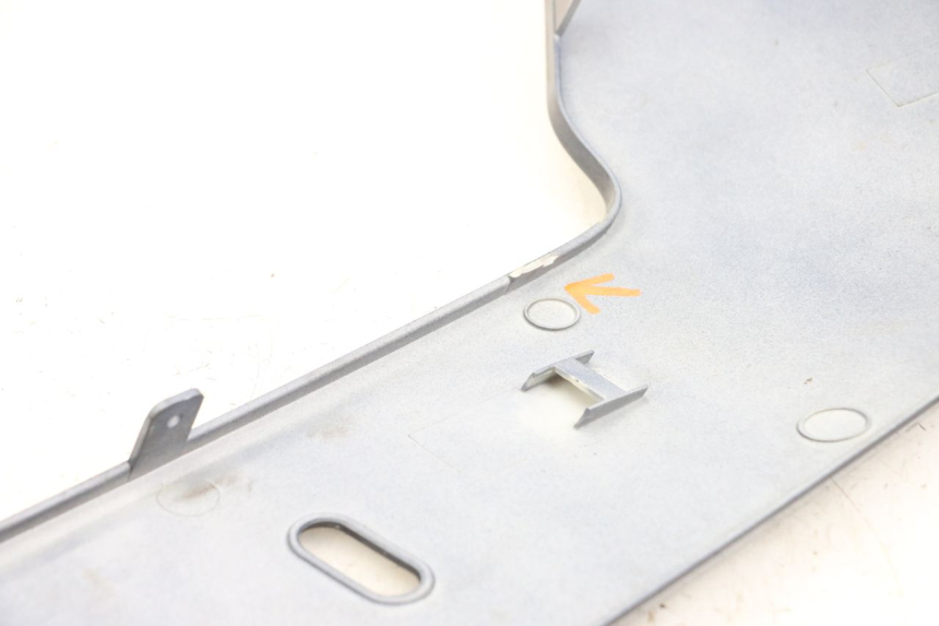 photo de Left side lower body shell KYMCO XCITING 250 (2006 - 2009) - Component detail