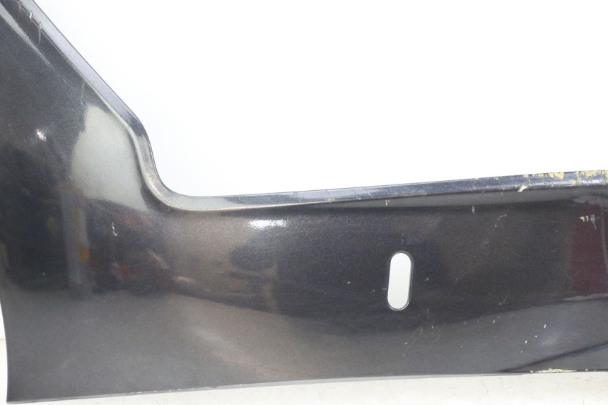 photo de Left side lower body shell KYMCO XCITING 250 (2006 - 2009) - Distinctive features